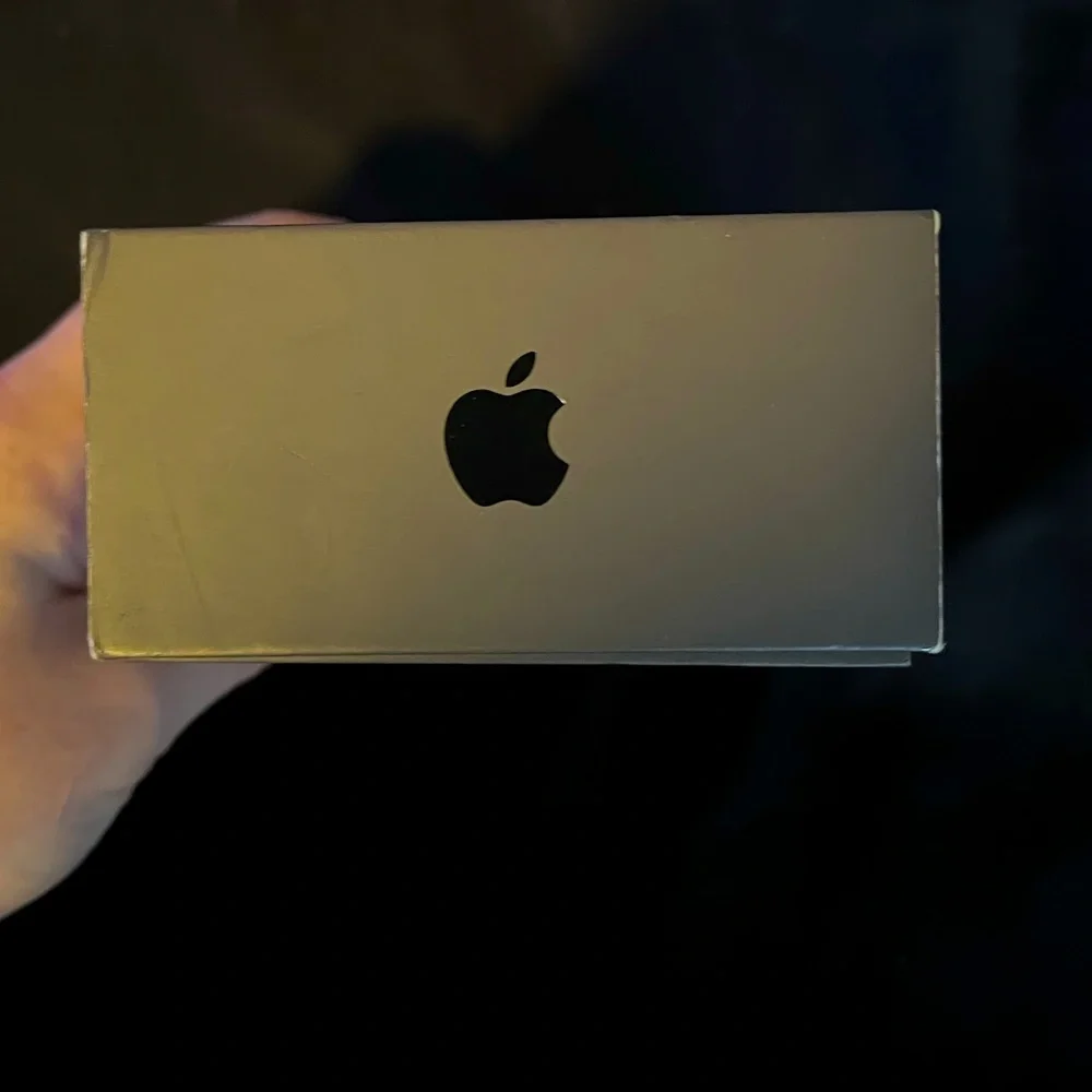Apple iPhone EMPTY BOX FOR THE APPLE IPHONE 8 PLUS (2018) 64GB